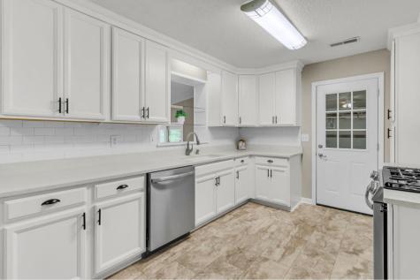 5937 Willard Drive Hanahan SC 29410