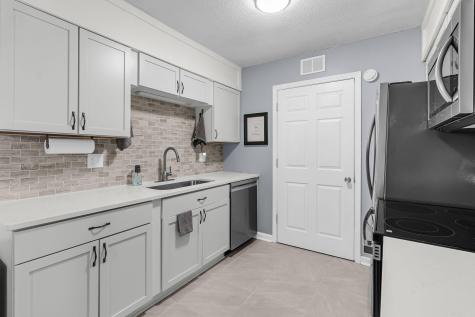 1402 Camp Road Charleston SC 29412