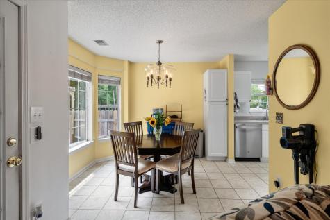 541 Saville Row Charleston SC 29414