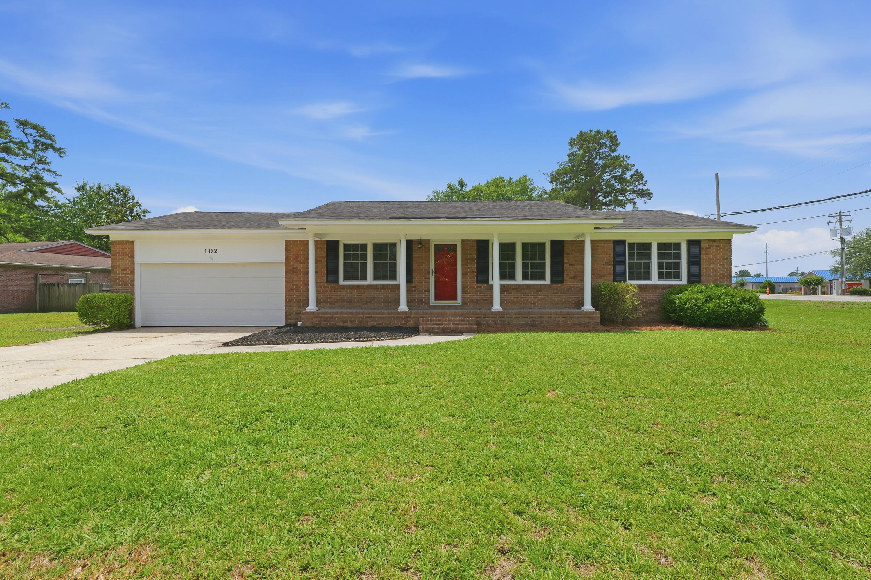 102 Washington Drive Ladson SC 29456
