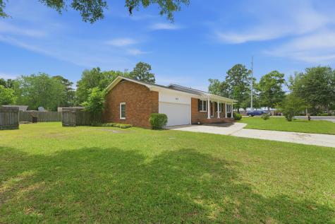102 Washington Drive Ladson SC 29456