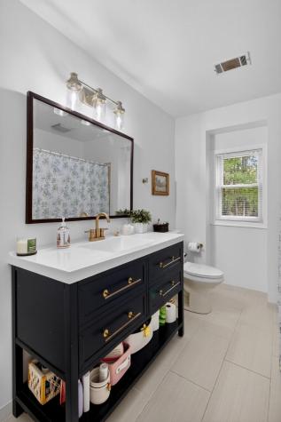 103 Laurens Court Summerville SC 29485