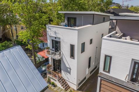 7 Carrere Court Charleston SC 29403