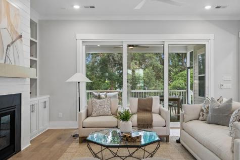 140 Oakview Lane Wando SC 29492