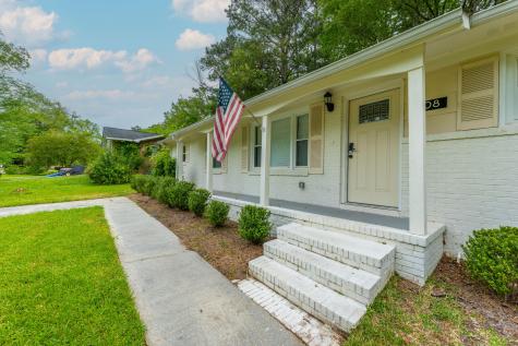 308 Forest Circle Summerville SC 29483