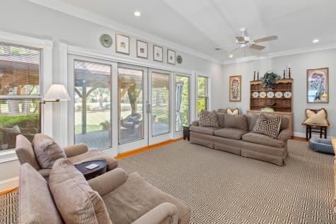 537 E Rice Planters Lane Mount Pleasant SC 29464