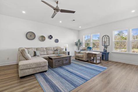 635 N Laurel Street Summerville SC 29483