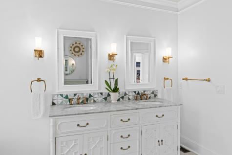 127 Drew Lane Charleston SC 29492