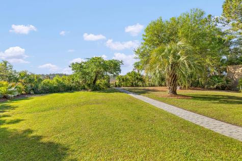 127 Drew Lane Charleston SC 29492