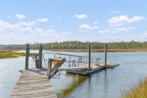 127 Drew Lane Charleston SC 29492