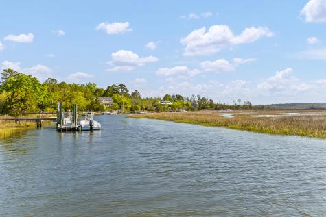 127 Drew Lane Charleston SC 29492