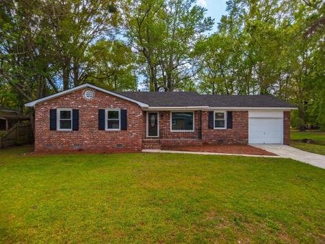 2219 N Dallerton Circle Charleston SC 29414