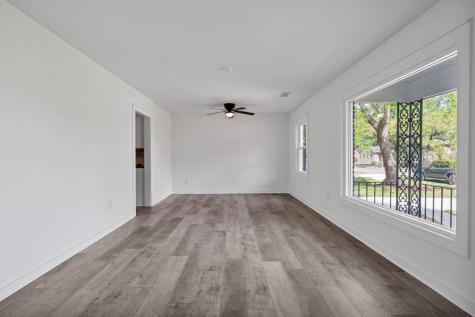 2219 N Dallerton Circle Charleston SC 29414