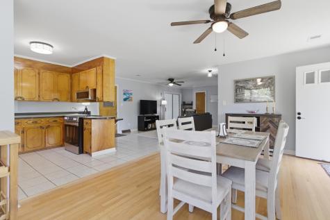 1084 Honeysuckle Lane Charleston SC 29412