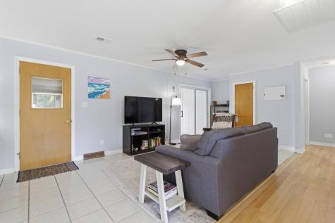 1084 Honeysuckle Lane Charleston SC 29412