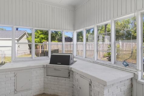 1084 Honeysuckle Lane Charleston SC 29412