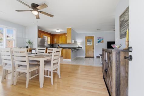 1084 Honeysuckle Lane Charleston SC 29412