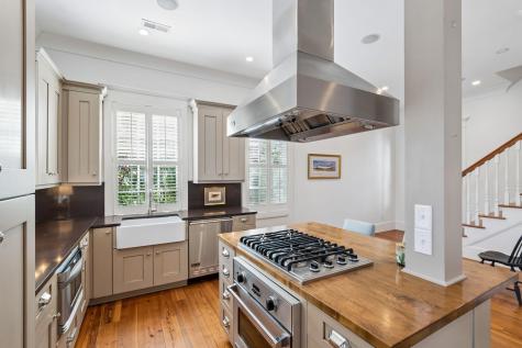 218 Venning Street Mount Pleasant SC 29464