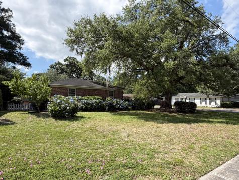 4640 Darlene Street North Charleston SC 29405