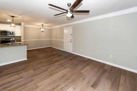2011 N Highway 17 Mount Pleasant SC 29466