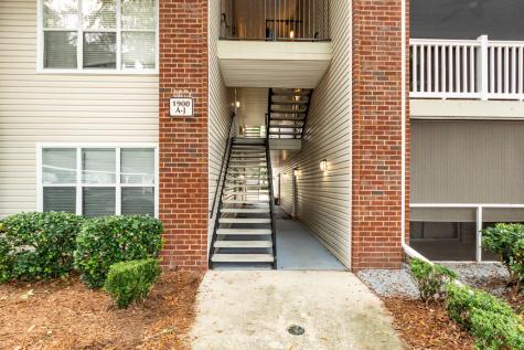 2011 N Highway 17 Mount Pleasant SC 29466