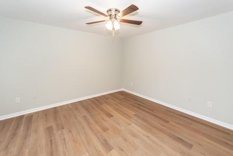 2011 N Highway 17 Mount Pleasant SC 29466