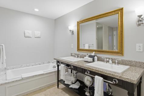 5802 Palmetto Isle Of Palms SC 29451