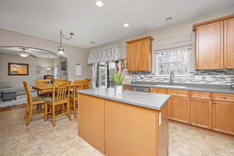126 Sarmiento Lane Summerville SC 29483