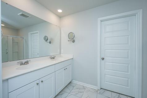 573 Spanish Wells Road Summerville SC 29486