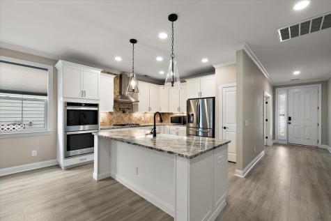 656 Yellow Leaf Lane Summerville SC 29486
