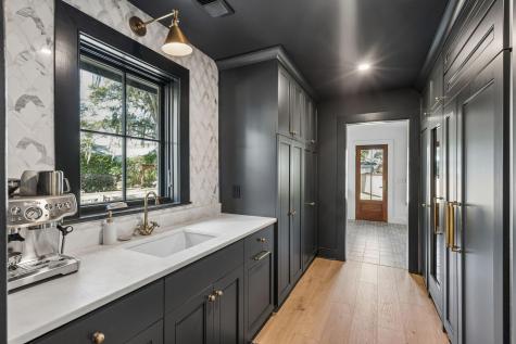 1020 S Shem Drive Mount Pleasant SC 29464