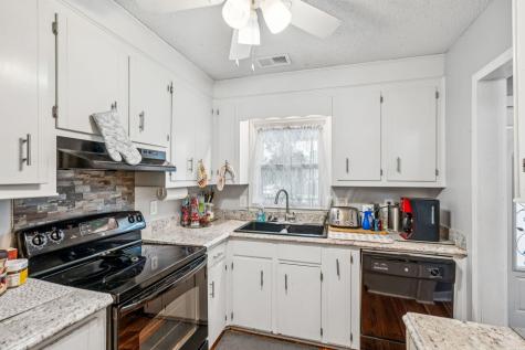 6 Teaneck Road Goose Creek SC 29445