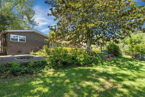 1813 Fishing Island Road Moncks Corner SC 29461