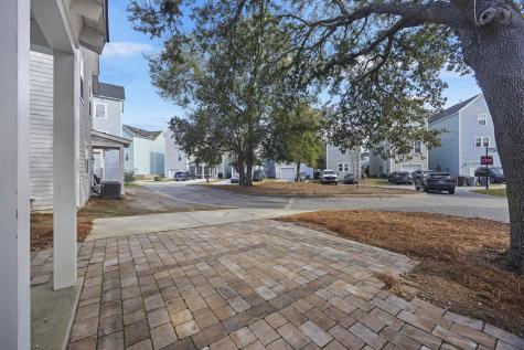 1672 Indy Drive North Charleston SC 29405