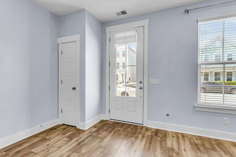 1672 Indy Drive North Charleston SC 29405