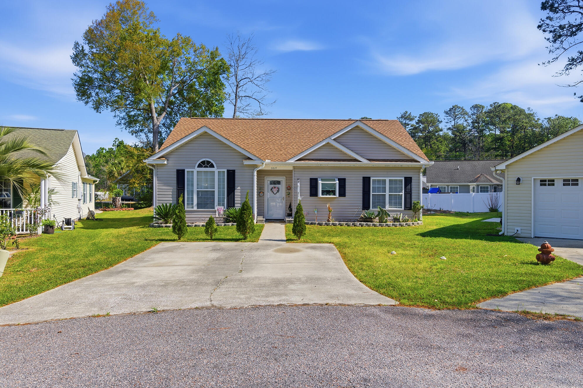 6627 Cherry Laurel Myrtle Beach SC 29588