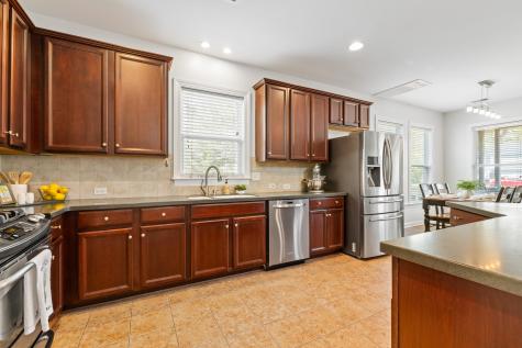 102 Plank Court Summerville SC 29485