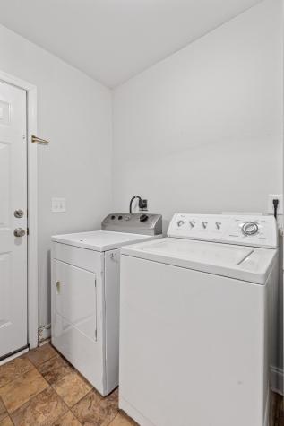 940 E Estates Boulevard Charleston SC 29414