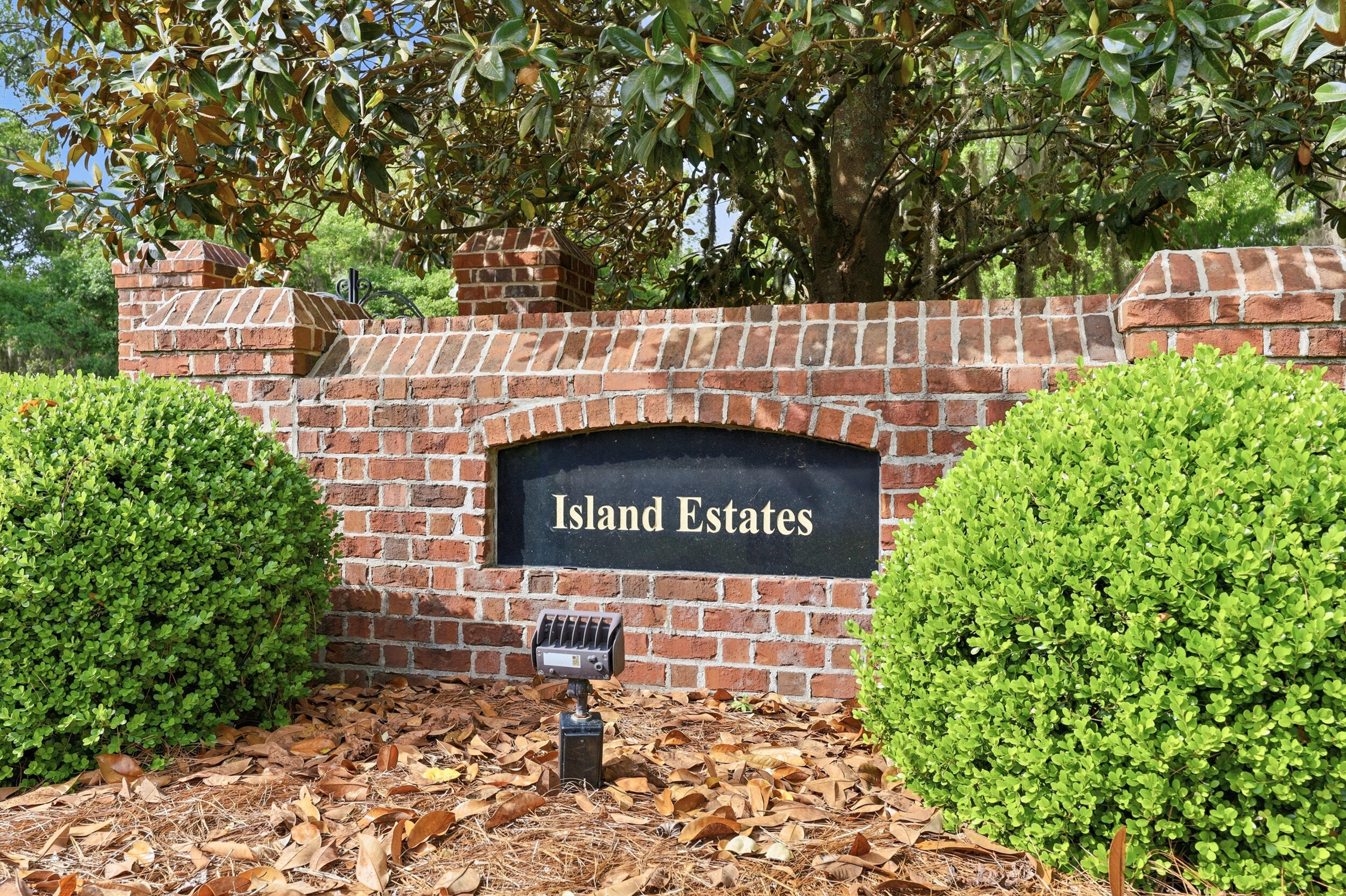 285 Brickwell Lane Pawleys Island SC 29585