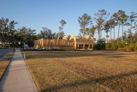 809 Roddin Street Daniel Island SC 29492