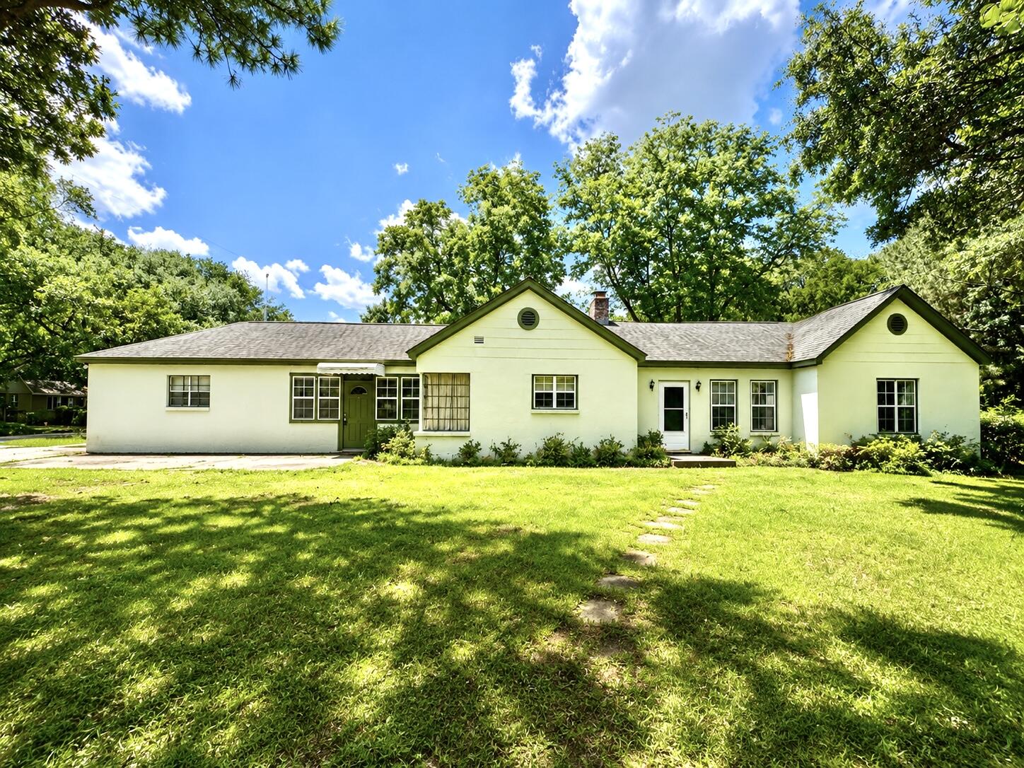 305 Geddes Avenue Charleston SC 29407
