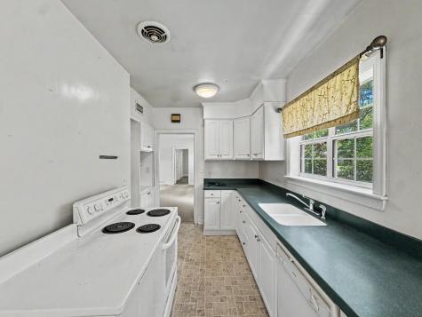 305 Geddes Avenue Charleston SC 29407