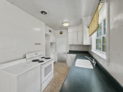 305 Geddes Avenue Charleston SC 29407