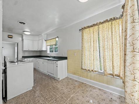 305 Geddes Avenue Charleston SC 29407