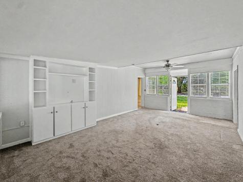 305 Geddes Avenue Charleston SC 29407