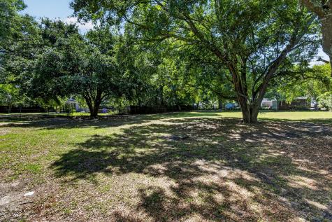 211 6th Avenue Mount Pleasant SC 29464