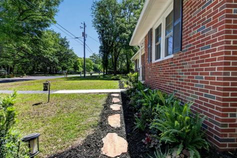 211 6th Avenue Mount Pleasant SC 29464