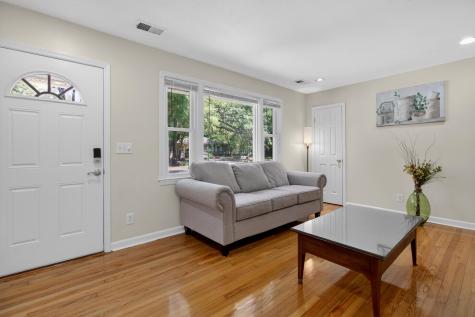 211 6th Avenue Mount Pleasant SC 29464