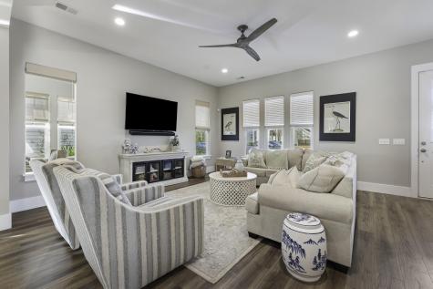 105 Bright Leaf Loop Summerville SC 29486