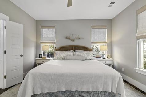 105 Bright Leaf Loop Summerville SC 29486